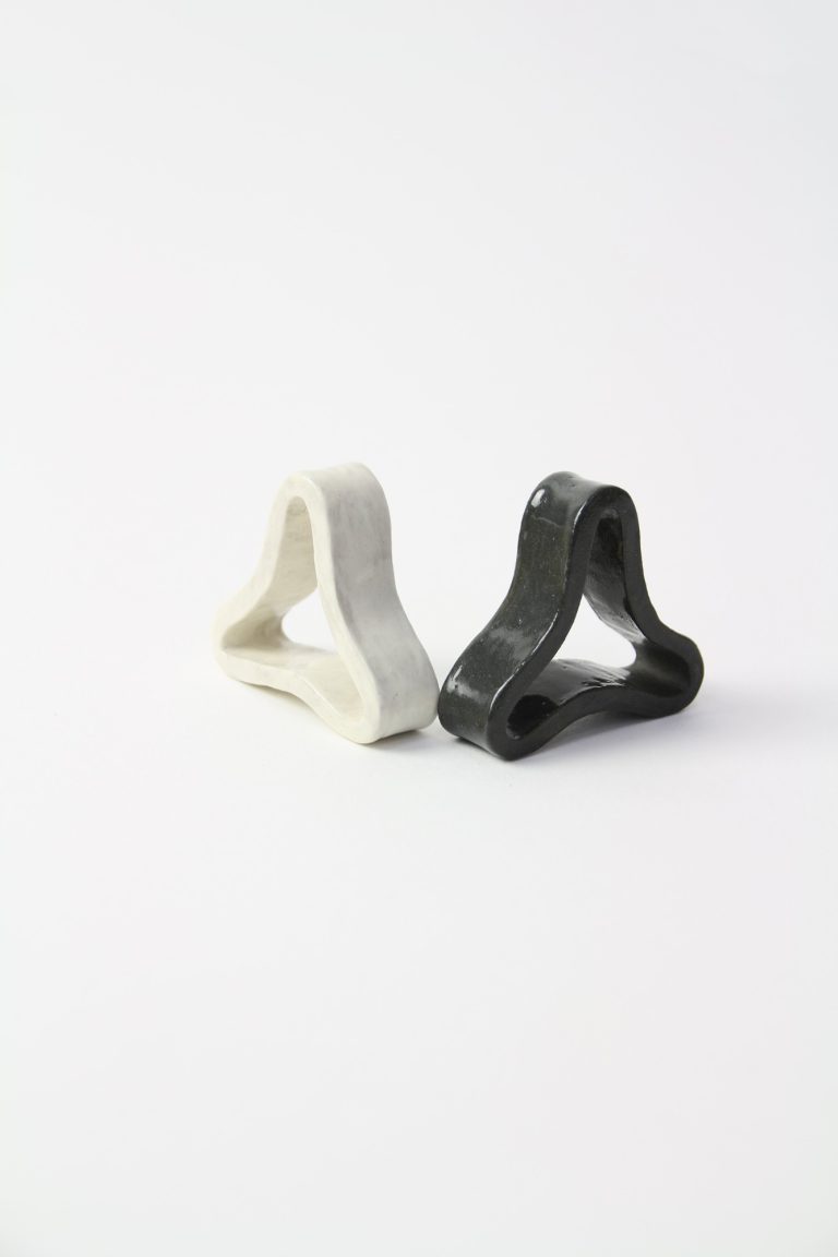 b&w ceramic ring