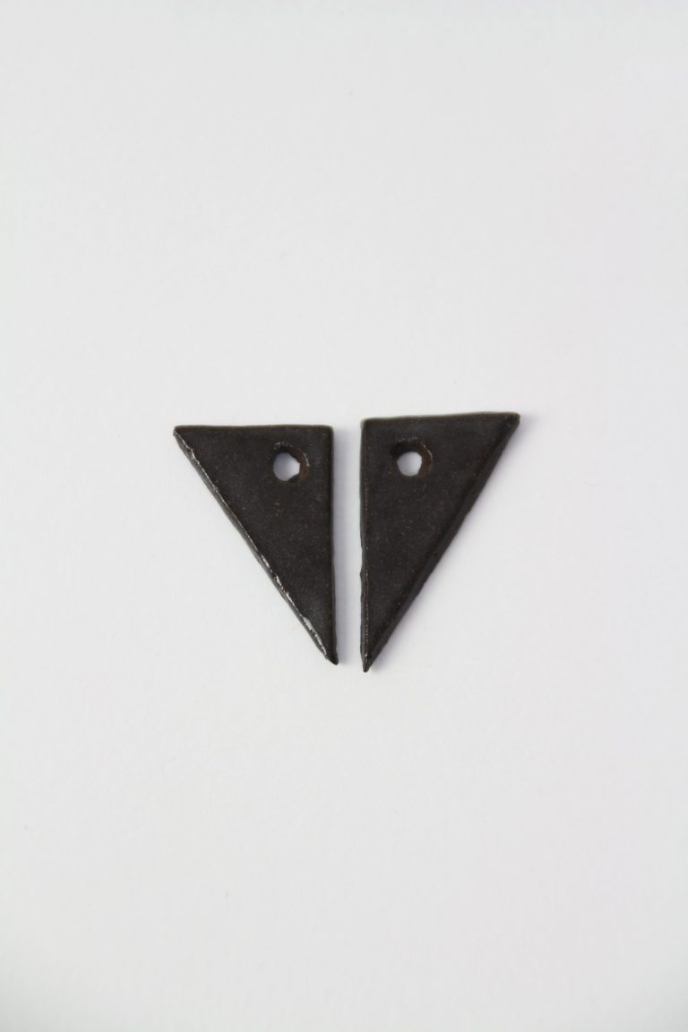 vela small ceramic earring hangers